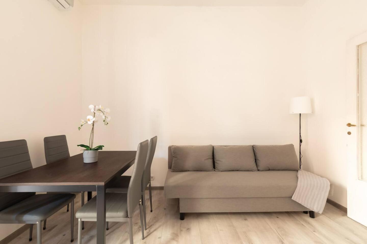 Apartment San Pietro Luminoso E Moderno